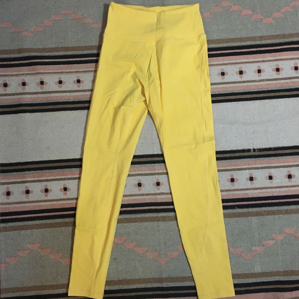 Alphalete women’s small yellow leggings tights athletic sporty athleisure new